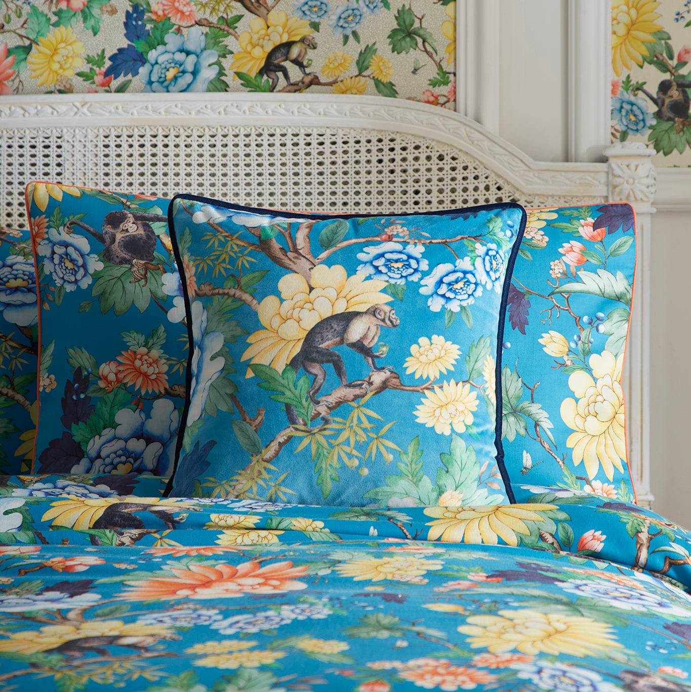 Latham Small Aluminium Rectangular Clock With Roman Numerals – Finesse ...