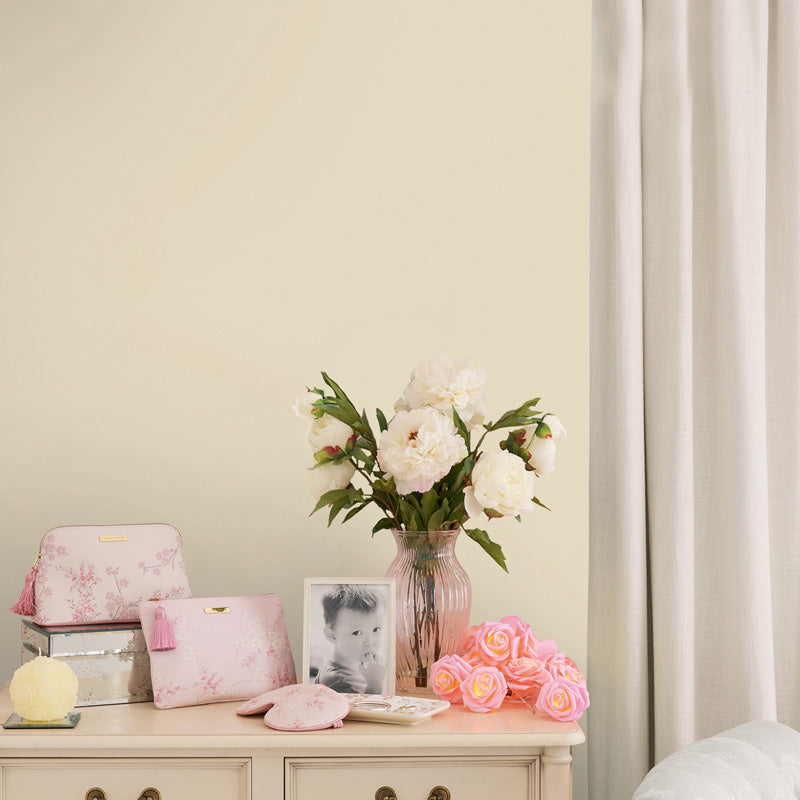 Laura Ashley Primrose White Matt Emulsion Paint